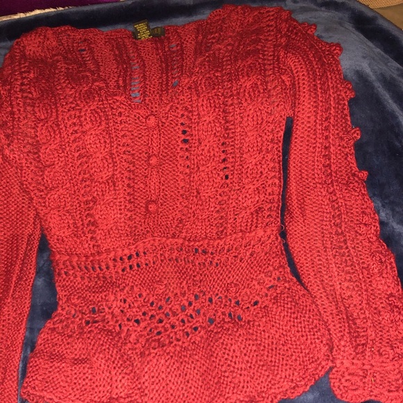 Red sweater - Picture 1 of 2